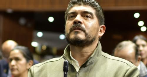 ¿Quién fue Zenyazen Escobar, el diputado que apareció misteriosamente muerto dentro de un Mercedes-Benz?