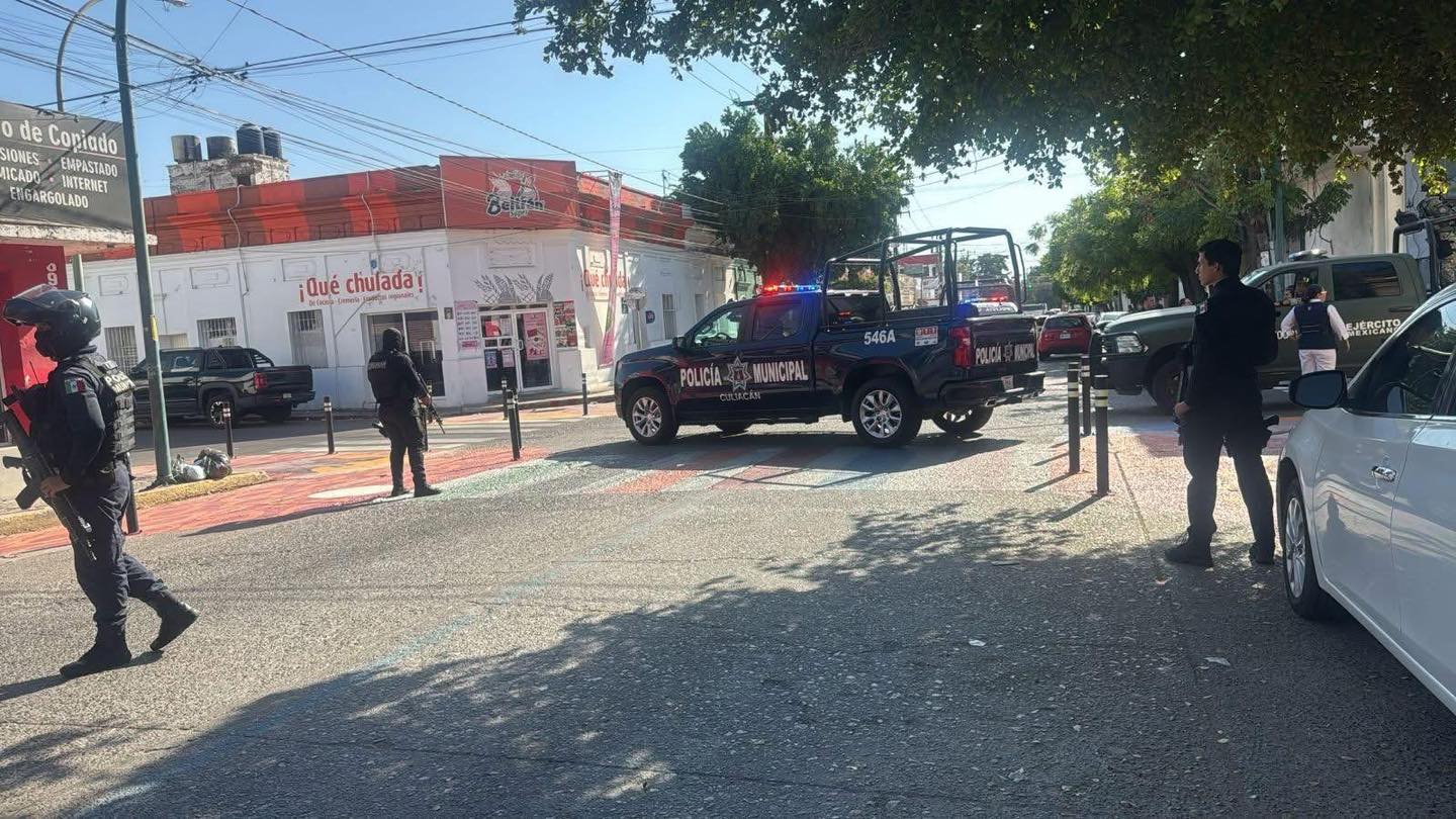 Atacan a balazos a un hombre en el Centro de Culiacán