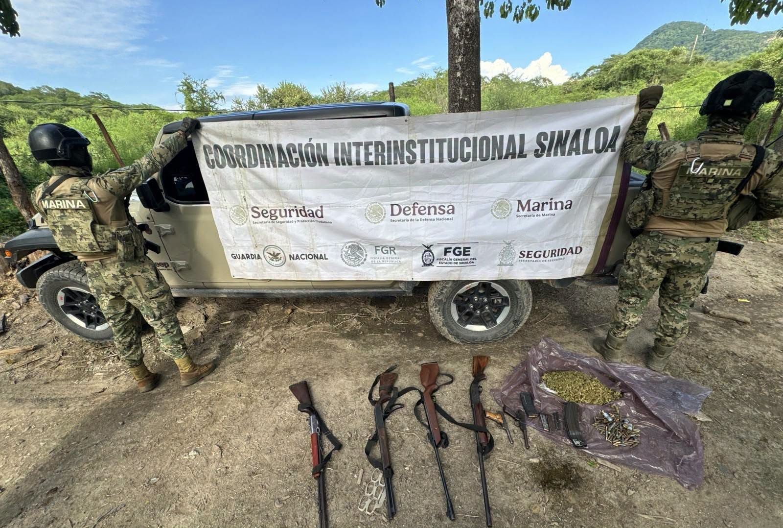 Marina detiene a tres presuntos infractores de la ley y asegura un vehículo, armamento, munición y material táctico en Sinaloa